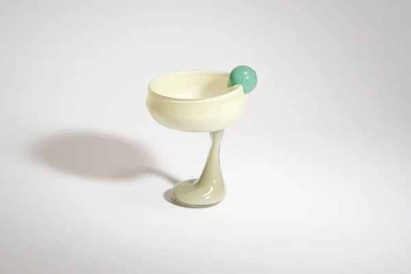 BON BON COCKTAIL GLASS WITH A TWIST Spearmint & Coconut & Champagne