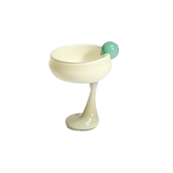 BON BON COCKTAIL GLASS WITH A TWIST Spearmint & Coconut & Champagne